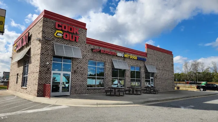 Cookout at 1401 US 82, Tifton, GA